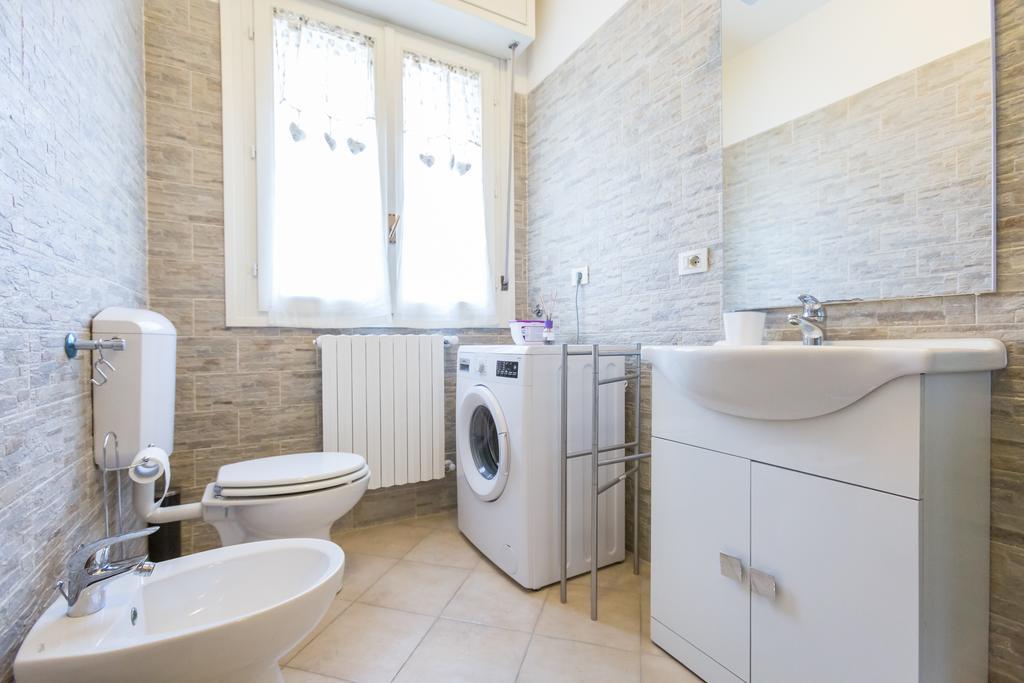 Bolognina Central Apartment Bologna Buitenkant foto