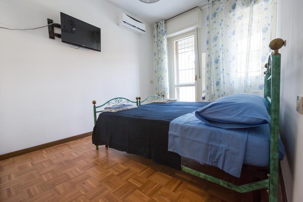 Bolognina Central Apartment Bologna Buitenkant foto
