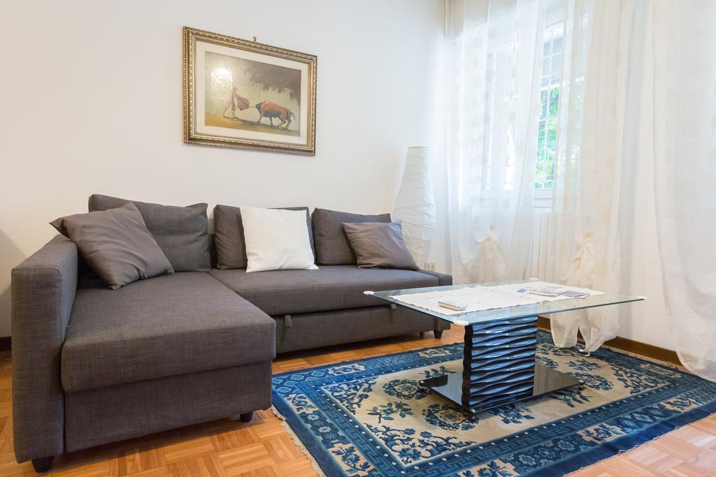Bolognina Central Apartment Bologna Buitenkant foto